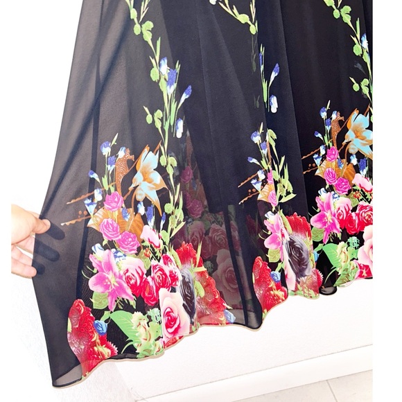 FLORYDAY MultiColor Floral & vines square cap sleeve tea length dress SZ: Medium - Picture 9 of 12